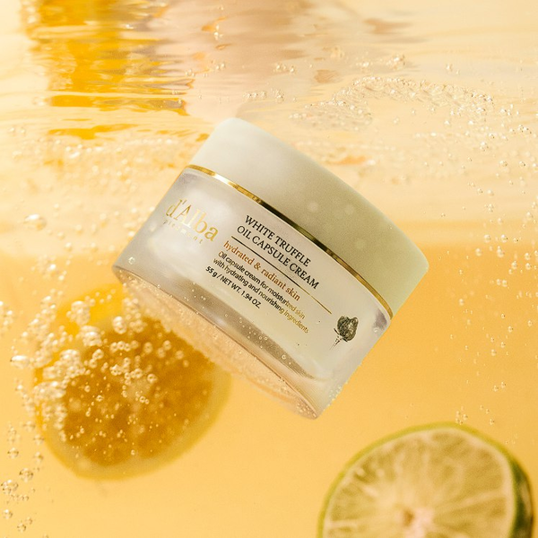 Капсульний крем d'Alba White Truffle Oil Capsule Cream зволожуючий з вітаміном С та олійними капсулами 55г - Фото 3 Капсульний крем d'Alba White Truffle Oil Capsule Cream зволожуючий з вітаміном С та олійними капсулами 55г - зображення 3