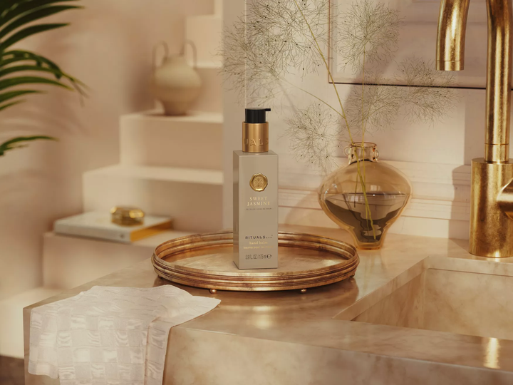 Krem do rąk Rituals Private Collection Sweet Jasmine Kitchen Hand Balm 175 ml (8719134158113) - obraz 2