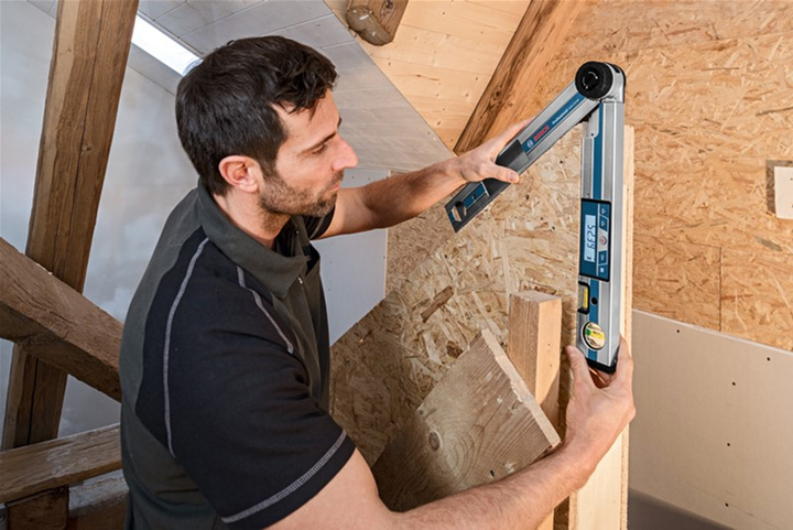 Cyfrowy kątomierz Bosch Professional GAM 220 MF (0601076600) - obraz 2