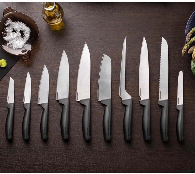 Nóż szefa kuchni Fiskars Hard Edge mały 14 cm (6424002011026) - obraz 6