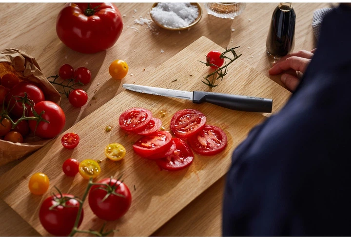 Nóż do pomidorów Fiskars Hard Edge 11 cm (6424002011606) - obraz 4