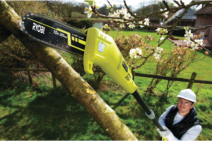 Висоторіз RYOBI RPP755E ланцюговий Oregon 220В, 750 Вт, 25 см, 2.7 м (5133002321) - зображення 2