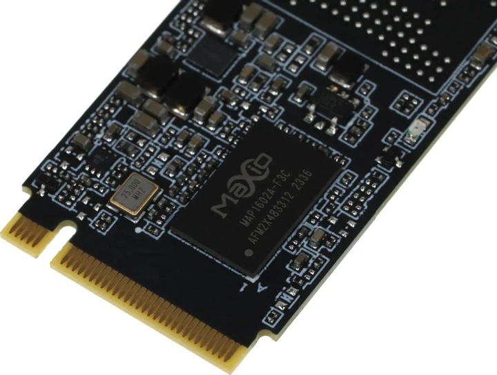 SSD диск AMD Radeon R3 512GB M.2 2280 NVMe PCIe 3.0 x4 3D NAND TLC (R3MP40512G8) - изображение 3