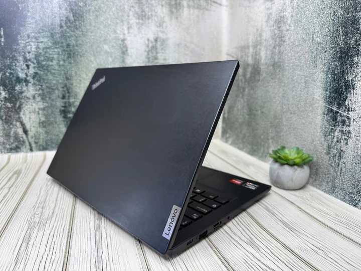 Бизнес-ноутбук Lenovo ThinkPad E14 G3 |14" Full HD IPS|Ryzen 3 5300U|16 GB|SSD 256 GB | Windows 10 | для работы обучения | Мощный | надежный - Б/У - Фото 5 Бизнес-ноутбук Lenovo ThinkPad E14 G3 |14" Full HD IPS|Ryzen 3 5300U|16 GB|SSD 256 GB | Windows 10 | для работы обучения | Мощный | надежный - Б/У - изображение 5
