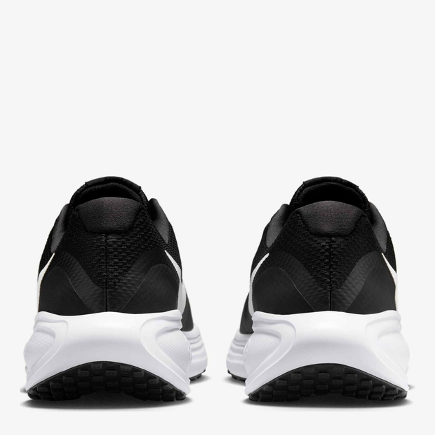 Buty do biegania męskie Nike Revolution 8 HJ9198-003 47.5 (13US) 31 cm Czarne (197862886597) - obraz 4