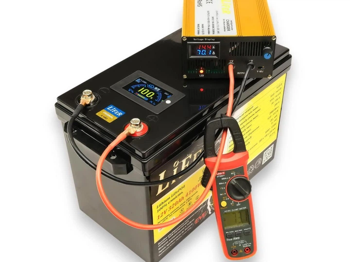 Зарядное устройство LiFeR для аккумуляторов LiFePO4 0-15V 70A. Зарядка для аккумулятора 0-15 вольт - изображение 4