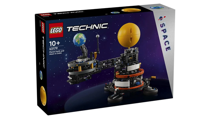 Конструктор Lego Planet Earth and Moon in Orbit Technic 42179 - Фото 2 Конструктор Lego Planet Earth and Moon in Orbit Technic 42179 - изображение 2