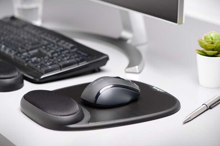 Podkładka pod mysz Kensington Gel Mouse Rest Black (636638006307) - obraz 2