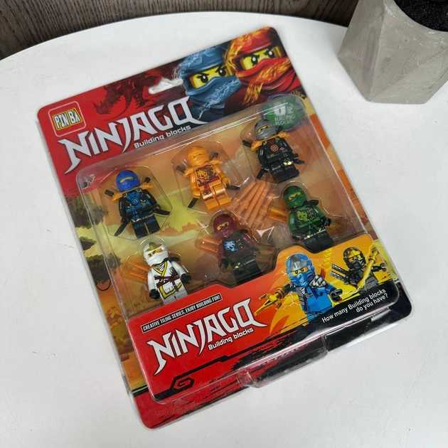 Набор фигурок лего Ninjago Heroes пластик 22х18 см разные цвета