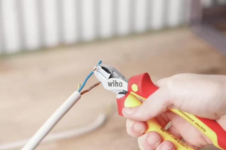 Бокорізи Wiha Professional Electric, Z14006, VDE, 160 мм, 1,6 мм, 4мм, 1,5-2,5 мм2, 200г, С70,64HRC (W26745) - Фото 3 Бокорізи Wiha Professional Electric, Z14006, VDE, 160 мм, 1,6 мм, 4мм, 1,5-2,5 мм2, 200г, С70,64HRC (W26745) - зображення 3