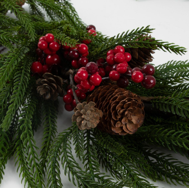 Гірлянда святкова HOMLA 715259 LARCH з червоними акцентами 160 см (5906496715259) - зображення 2