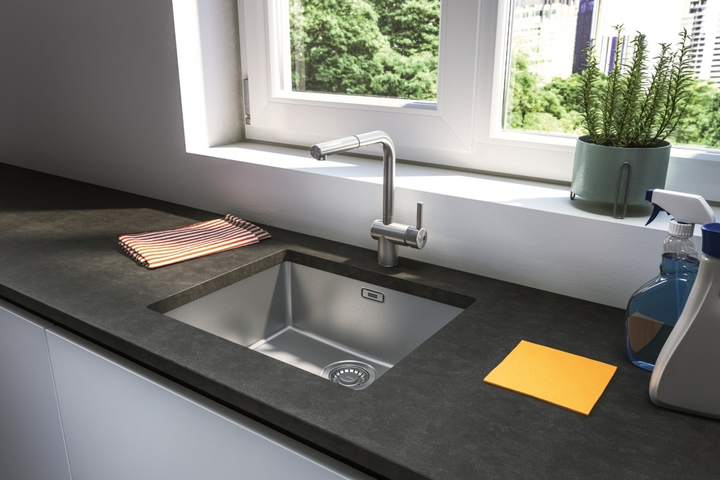 Кухонний змішувач Franke Atlas Neo Pull-Out Window Сріблястий - зображення 5