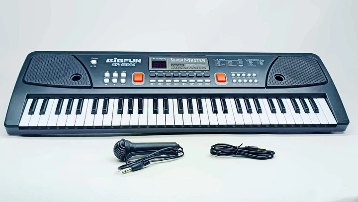 Детский синтезатор BigFun BF-630A1 — 61 клавиша, микрофон, запись