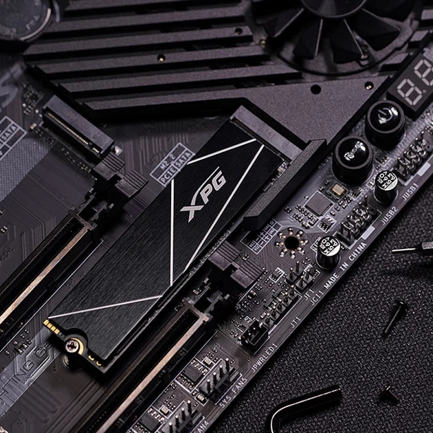 Накопичувач SSD M.2 ADATA GAMMIX S70 BLADE 1TB 2280 PCIe 4x4 NVMe 3D NAND Read/Write:7400/5500 MB/sec (AGAMMIXS70B-1T-CS) - зображення 7