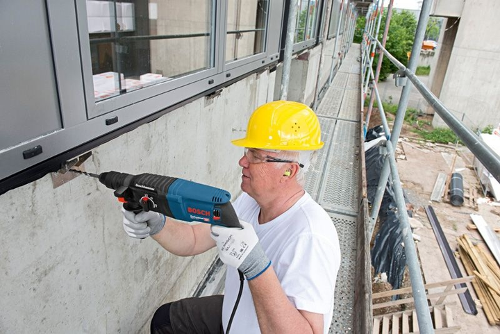 Młotowiertarka Bosch GBH 2-26 F 830 W (06112A4000) - obraz 4