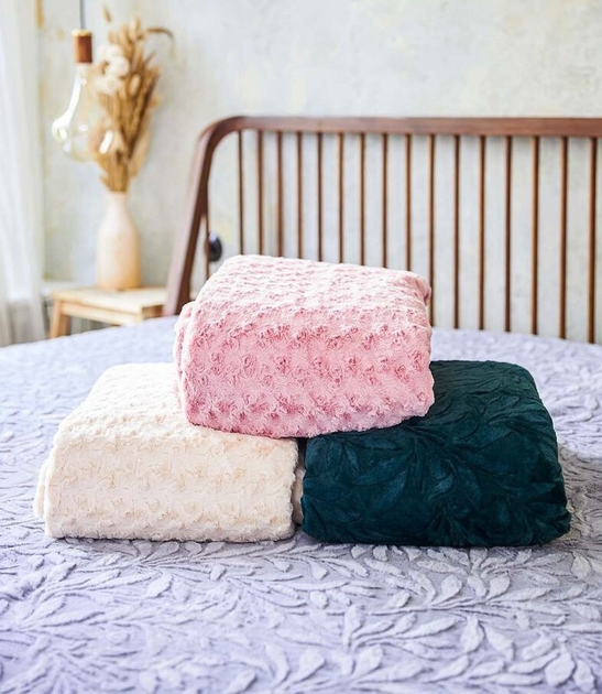 Покривало на ліжко Smukee Home хутряне двостороннє бежеве 200 x 220 см (5901619997666) - зображення 4