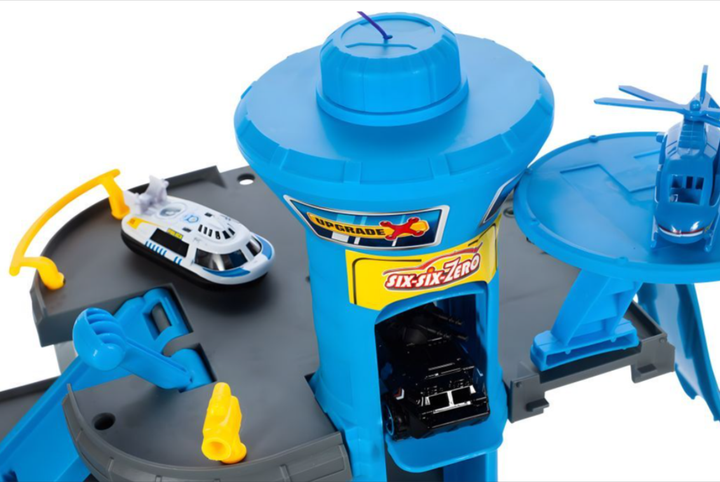 Duży garaż samochodowy Multistore 660-A2 EcoToys komenda policji 3 poziomowy z windą autkami i helikopterem 74 elementy (5905817004089) - obraz 6