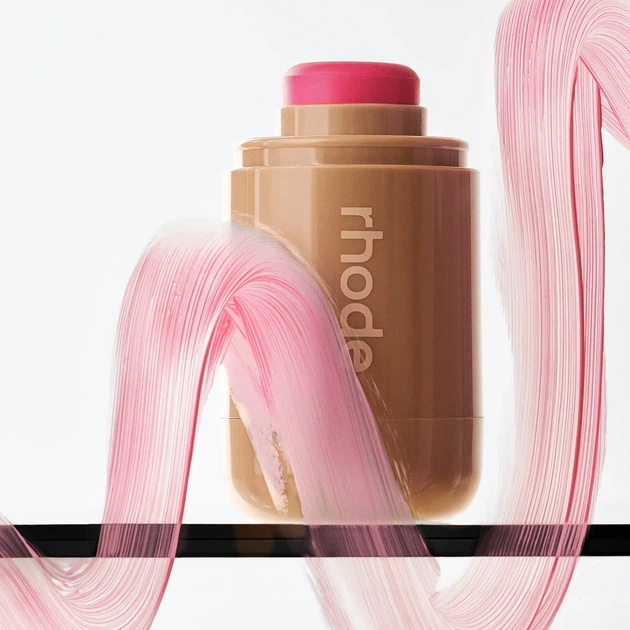Кремовые румяна Rhode "Juice box" Pocket blush - Фото 3 Кремовые румяна Rhode "Juice box" Pocket blush - изображение 3