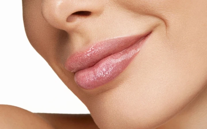 Блеск для губ Pupa Miss Pupa Gloss № 301 "Sweet Candy" - изображение 2