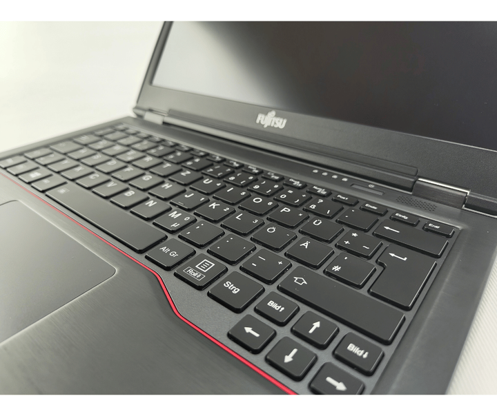 Нетбук Fujitsu LifeBook U729 / 12.5" (1920x1080) IPS / Intel Core i3-8145U (2 (4) ядра по 2.1 - 3.9 GHz) / 8 GB DDR4 / 240 GB SSD / Intel UHD Graphics / WebCam б/у - изображение 3