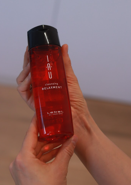 LEBEL IAU Cleansing Relaxment розслаблюючий аромашампунь для глибокого зволоження, 200 мл - Фото 3 LEBEL IAU Cleansing Relaxment розслаблюючий аромашампунь для глибокого зволоження, 200 мл - зображення 3