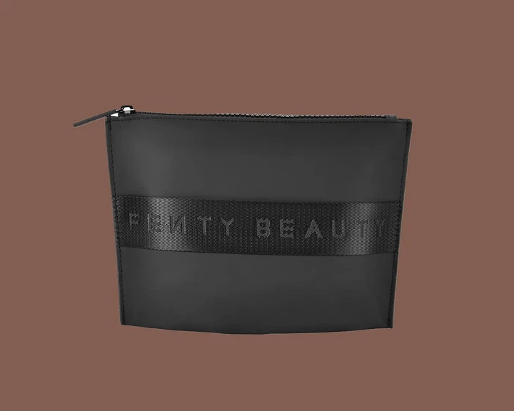 Косметичка FENTY BEAUTY Matte Black Clutch Makeup Bag by RIHANNA - зображення 3