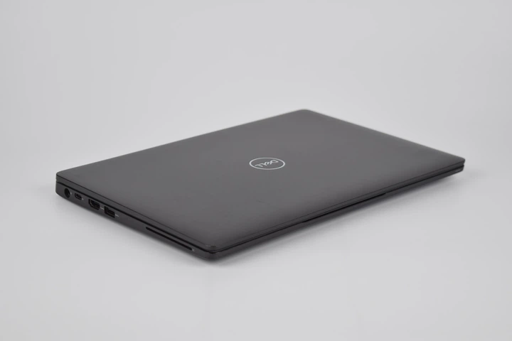 Ноутбук Dell Latitude 5300 i5-8365U / 16 гб / ssd 256 гб / 13.3