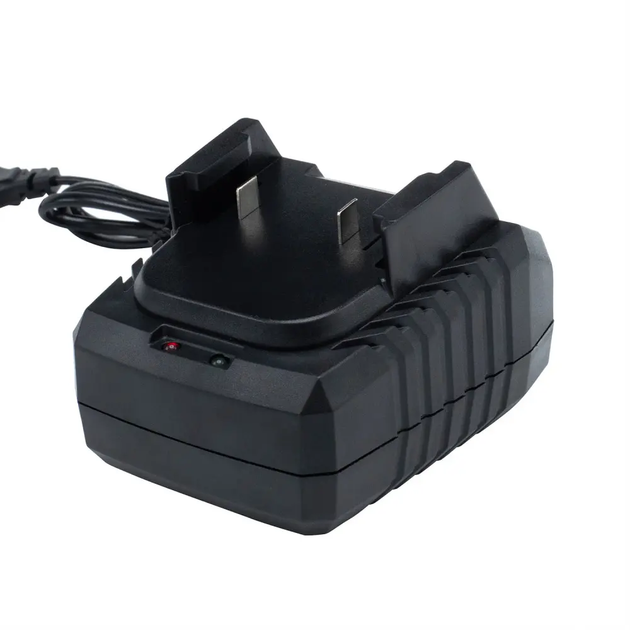 Комплект Procraft: аккумуляторная пила PCA42/2 и фонарь LP20, 2 АКБ 4Ач, 2 зарядніх устройства, масло для цепи и перчатки - Фото 5 Комплект Procraft: аккумуляторная пила PCA42/2 и фонарь LP20, 2 АКБ 4Ач, 2 зарядніх устройства, масло для цепи и перчатки - изображение 5