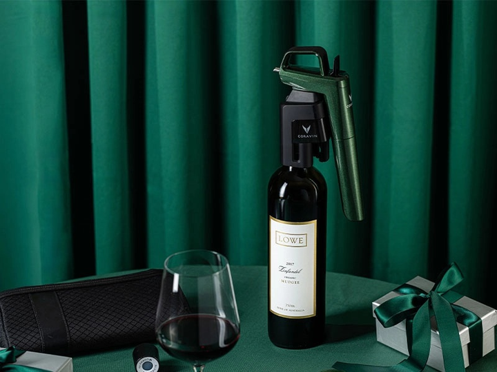 Система для зберігання вина Coravin Timeless Six Plus зелена (810068590227) - зображення 5