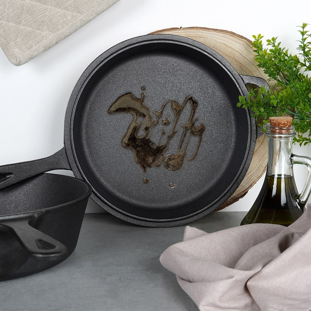 Zestaw patelni żeliwnych Vilde Cast Line Patelnia 42x27x3,5 cm + Głęboka patelnia 42x26,5x8 cm (5904316471705) - obraz 14