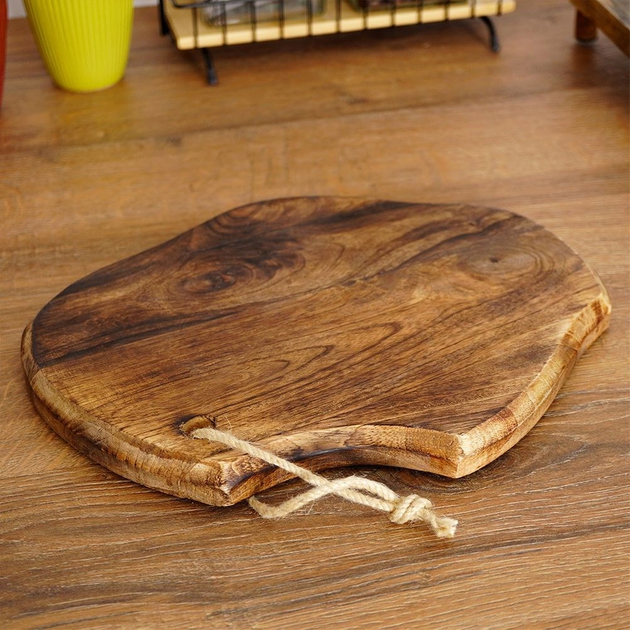 Дошка для нарізання та сервірування Vilde дерев’яна Коричнева 33 x 22 см (5904316446567) - зображення 7