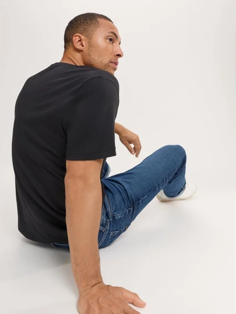 Футболка бавовняна довга чоловіча Cross Jeans 16124-020 3XL Чорна (8697319808568) - зображення 4