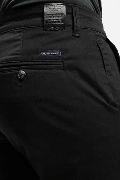 Джинси Regular Fit чоловічі Cross Jeans F 194-735 W29L32 Чорні (8697319807943) - зображення 4