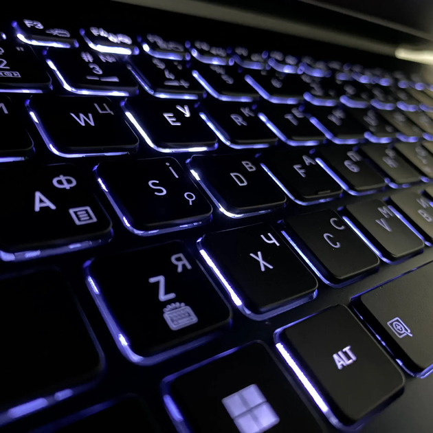 Ультрабук Б-клас DynaBook Portege X40-K / 14" (1920x1080) IPS / Intel Core i5-1240P (12 (16) ядер по 3.3 - 4.4 GHz) / 16 GB DDR4 / 256 GB SSD / Intel Iris Xe Graphics / WebCam / TouchID б/в - Фото 6 Ультрабук Б-клас DynaBook Portege X40-K / 14" (1920x1080) IPS / Intel Core i5-1240P (12 (16) ядер по 3.3 - 4.4 GHz) / 16 GB DDR4 / 256 GB SSD / Intel Iris Xe Graphics / WebCam / TouchID б/в - зображення 6