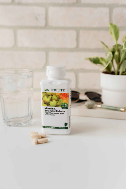 Вітаміни Amway Nutrilite Vitamin C пролонгованої дії 180 таблеток - Фото 2 Вітаміни Amway Nutrilite Vitamin C пролонгованої дії 180 таблеток - зображення 2