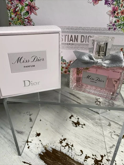 Парфюмированная вода женская Christian Dior Miss Dior Parfum 80 мл