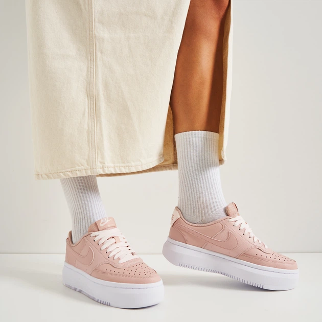 Жіночі кеди низькі Nike Court Vision Alta Ltr DM0113-600 38 (7US