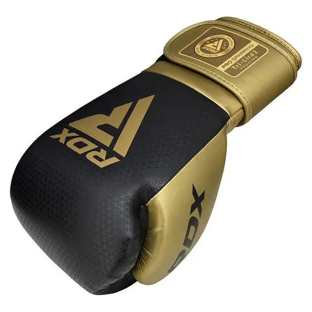 Рукавички боксерські з капою RDX MARK PRO SPARRING TRI LIRA 2 розмір 10 унцій, чорно-золотисті - Фото 3 Рукавички боксерські з капою RDX MARK PRO SPARRING TRI LIRA 2 розмір 10 унцій, чорно-золотисті - изображение 3