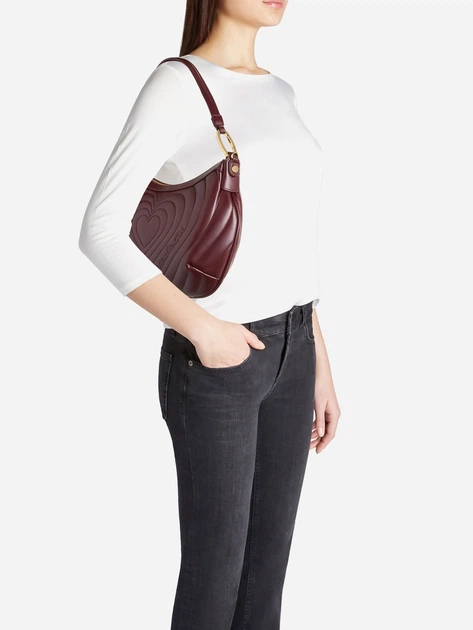 Сумка багет жіноча зі штучної шкіри середня Braccialini Beth Matelasse' B18552 YY 404 Темно-червона (800070348972) - зображення 2