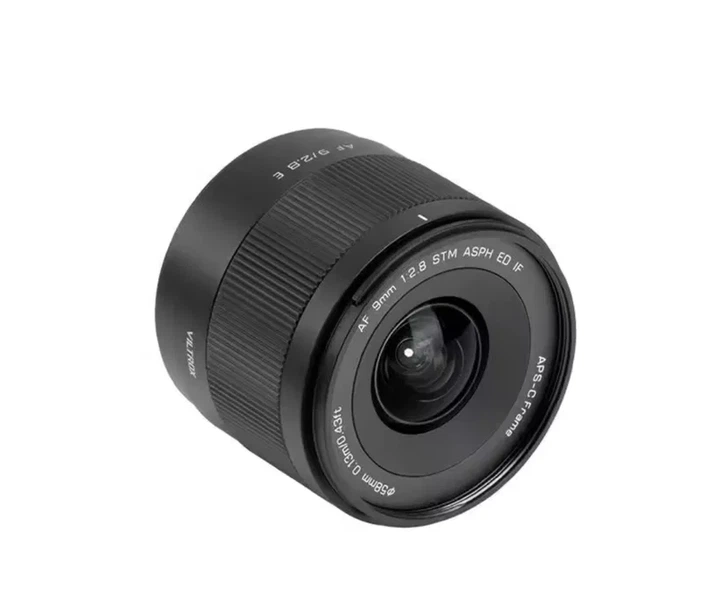 Объектив Viltrox 9mm F2.8 E-Mount for Sony Air Lens APS-C - Фото 3 Объектив Viltrox 9mm F2.8 E-Mount for Sony Air Lens APS-C - изображение 3