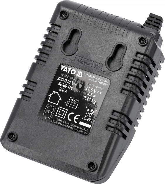 Розумний зарядний пристрій YATO для акумуляторів 18 В 4.5 А (YT-828500) - зображення 4