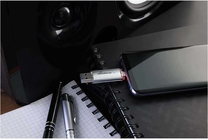 Флеш пам'ять USB MediaRange Combo Flash Drive 128GB USB 3.2 Gen1 + Type-C Silver (MR938) - зображення 3