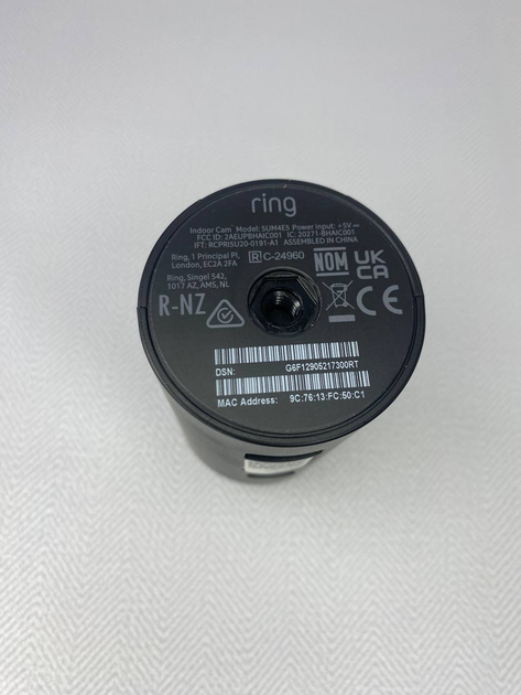 Б/в Компактная HD камера безопасности Ring Indoor Cam SUM4E5 Черного цвета с возможностью подключения - изображение 5