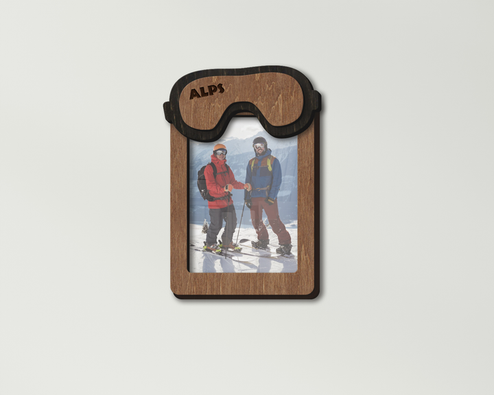 Фоторамка The Frame Depot Лыжная маска под персонализацию дерево 10 х 15 см Коричневый (snowboard_ski_mask_vertical_4x6) - Фото 1 Фоторамка The Frame Depot Лыжная маска под персонализацию дерево 10 х 15 см Коричневый (snowboard_ski_mask_vertical_4x6) - изображение 1