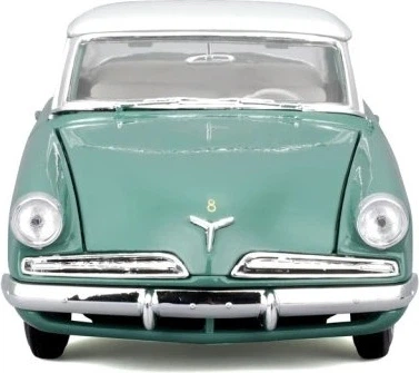 Металева модель автомобіля Maisto Special Edition Studebaker Starliner 1953 1:18 MST31651 (090159316510) - зображення 3