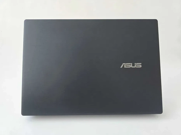 Ноутбук ASUS Vivobook V16 (2025) Core 7 240H/RTX 4050/RAM 16GB/SSD 512GB/240Hz Б\В - Б/У - Фото 8 Ноутбук ASUS Vivobook V16 (2025) Core 7 240H/RTX 4050/RAM 16GB/SSD 512GB/240Hz Б\В - Б/У - изображение 8