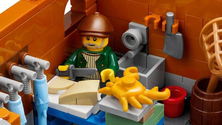 Конструктор LEGO Ideas Итальянская Ривьера 3251 деталей (21359) - Фото 11 Конструктор LEGO Ideas Итальянская Ривьера 3251 деталей (21359) - изображение 11