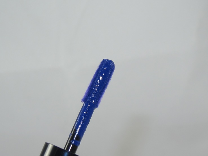 Жидкая кремовая помада с матовым финишем NYX Liquid Suede Cream Lipstick Vault LSCL17 Jet-Set мини формат - изображение 2