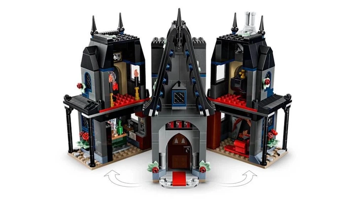Конструктор LEGO Wednesday Имение Мортиши 1002 детали (76786