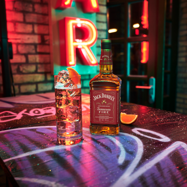 ウイスキー Jack Daniel's Tennessee Fire 1,000ml Ликер Jack Daniel's Tennessee Fire 1 л 35% (5099873006498) – фото